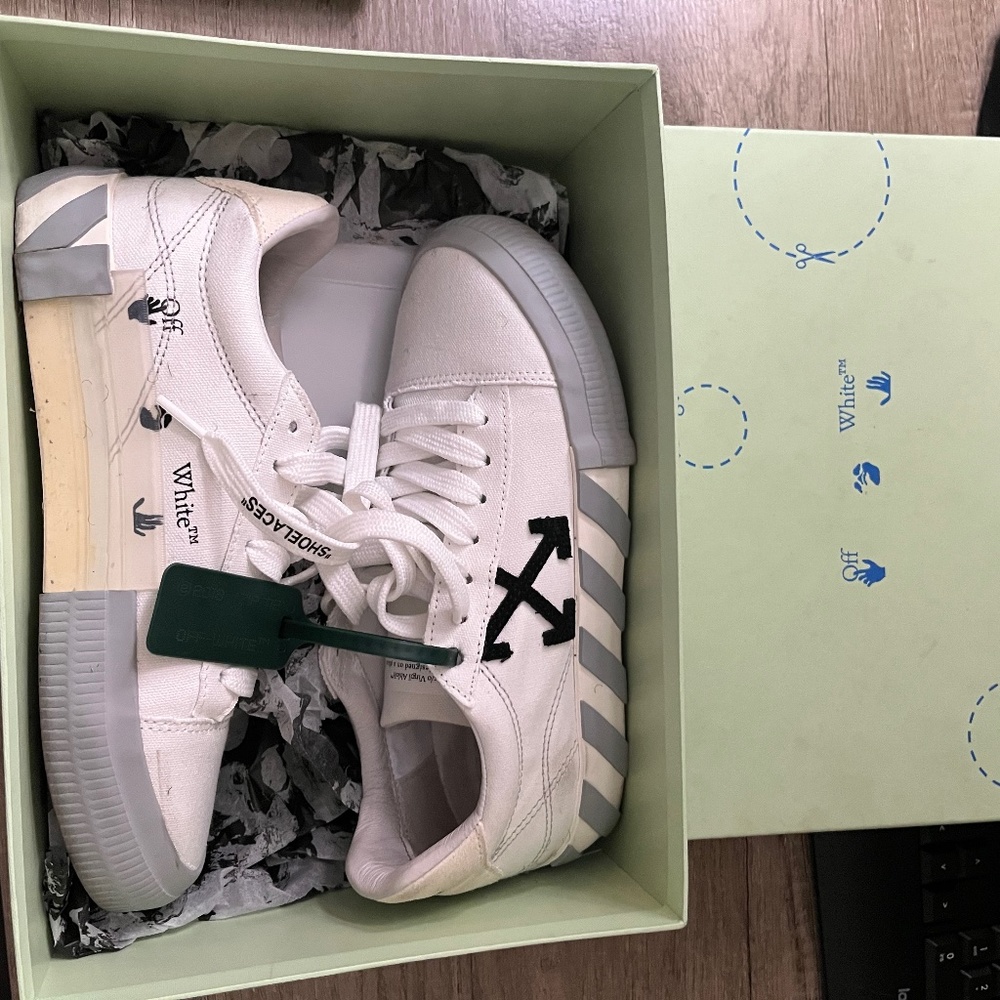 Off White Vulcanized Canvas Low Top Sneakers